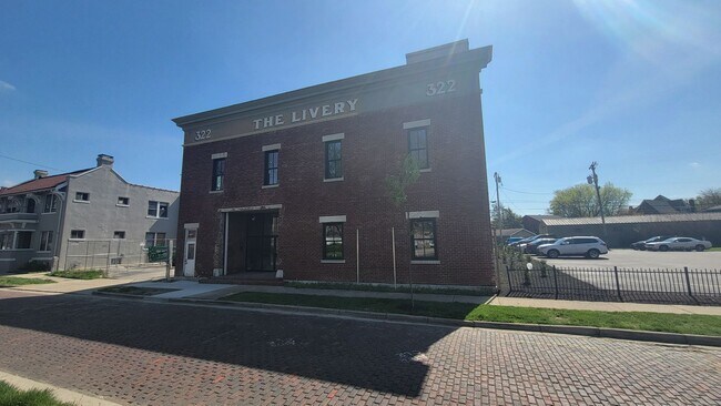 Foto del edificio - PAT - 322 S. Patterson Blvd.