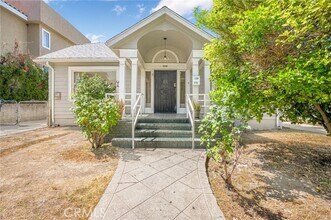 Building Photo - 636 Pioneer Dr