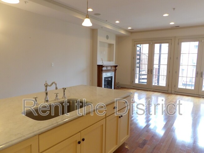 Foto del edificio - 1130 5th St NW
