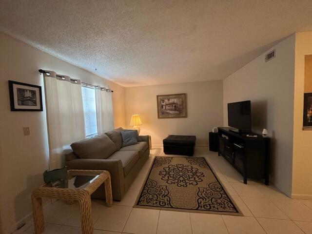 Foto del edificio - 2600 S Kanner Hwy