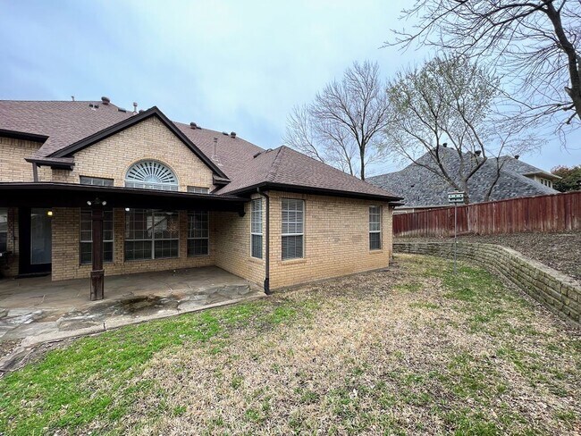 Foto del edificio - Immaculate 5 bedroom 4 bath home!