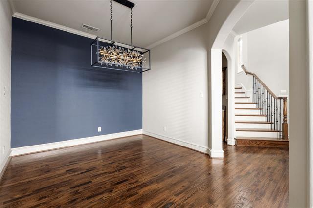 Foto del edificio - 5554 Martel Ave