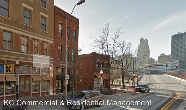 Building Photo - 511 Delaware St