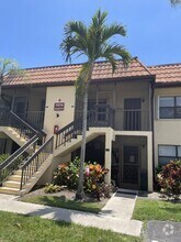 Building Photo - 7070 Golf Colony Ct