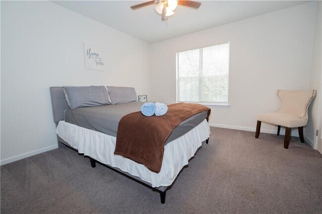 Building Photo - 362 Oak Harbor Trail