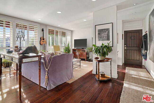 Foto del edificio - 1017 2nd St