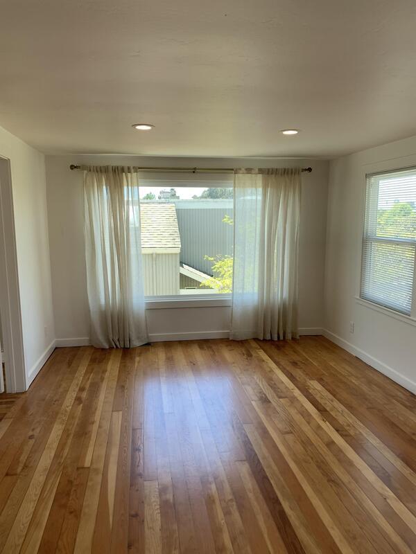 Building Photo - 228 Altivo Ave