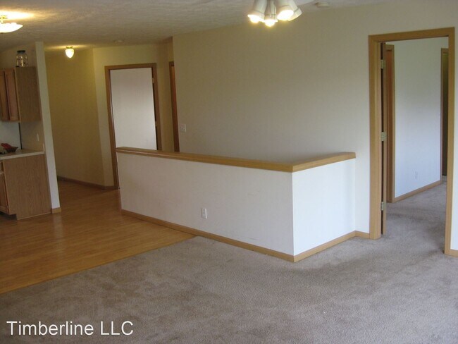 Building Photo - 7141 N 15th St