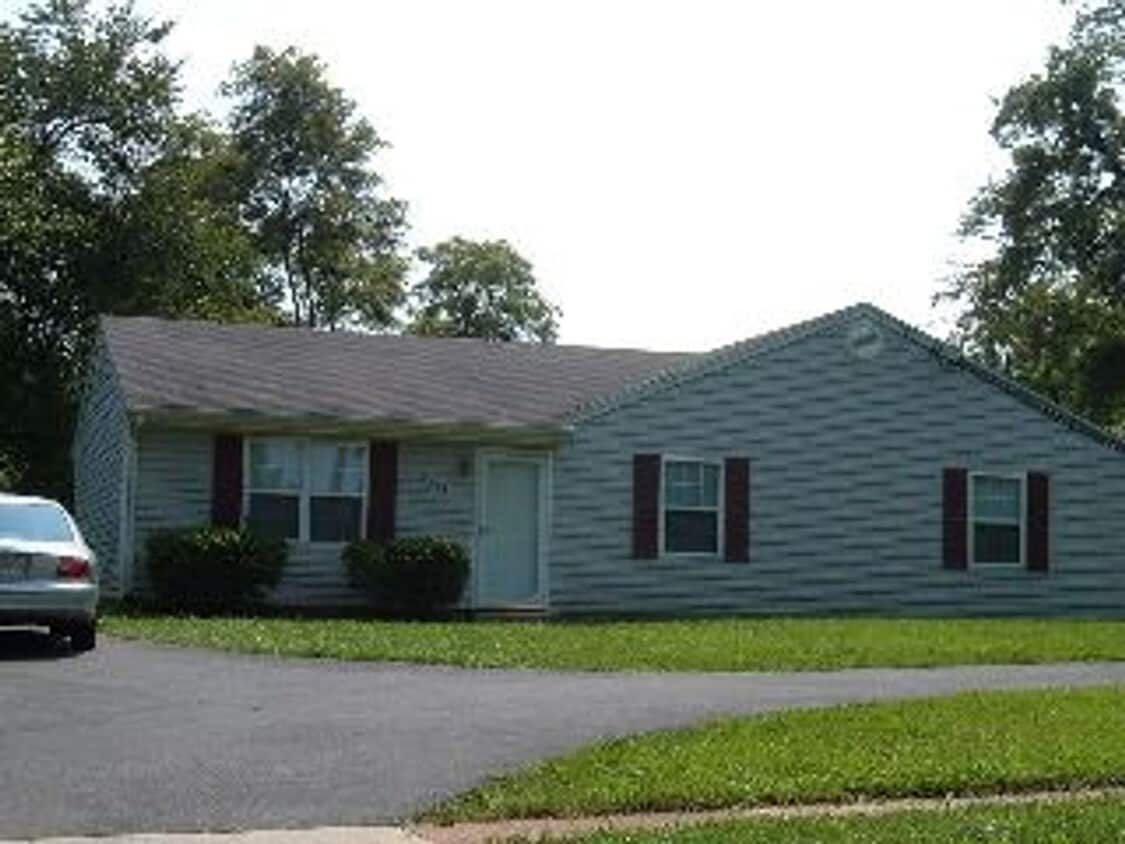 Foto principal - 2613 Old Forest Rd