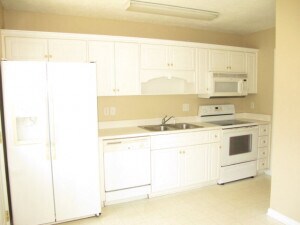 Building Photo - 334 Greendale Pl
