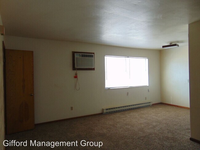 Foto del edificio - 4907 E Princess Anne Rd