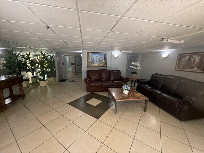 Building Photo - 201 180th Dr