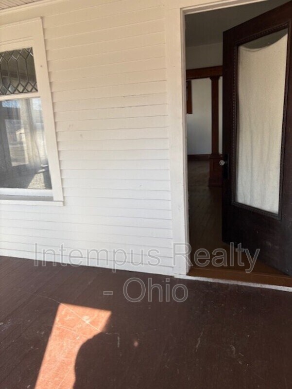 Foto del edificio - 243 Sexton St