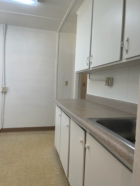 Foto del edificio - 354 N Main St