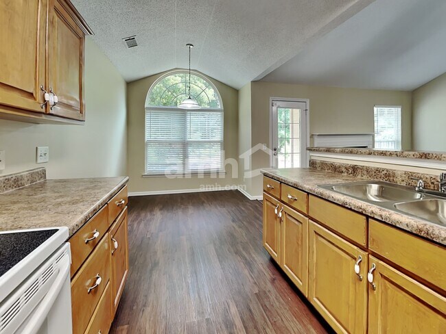 Foto del edificio - 260 Pampas Dr