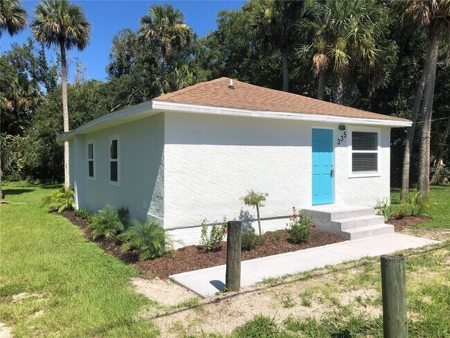 Building Photo - 335 N Myrtle Ave