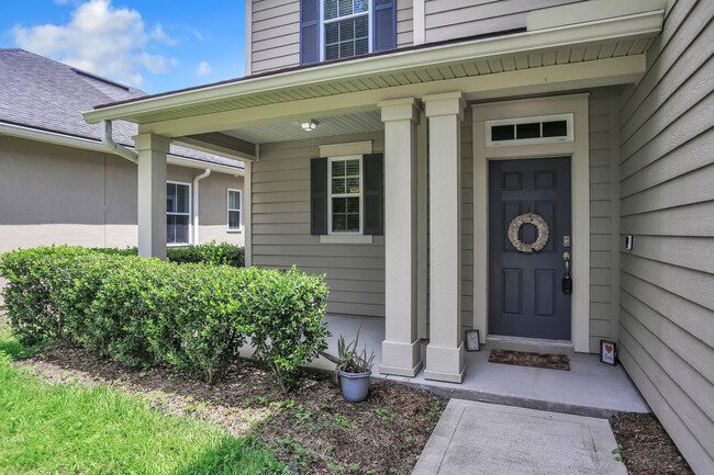 Building Photo - Spacious Greenland Chase Home