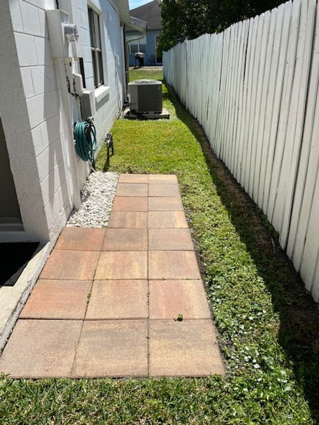 Building Photo - Charming Home in Whisper Lakes!! Available...