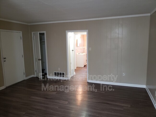 Foto del edificio - 3147 Northgate St