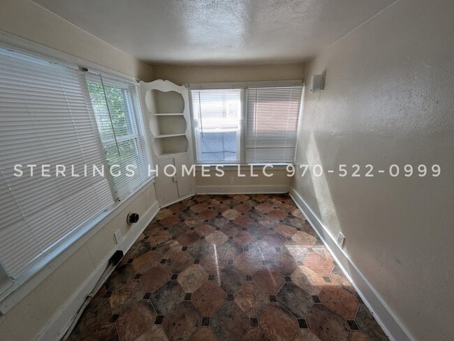 Building Photo - 430 N 2nd Ave