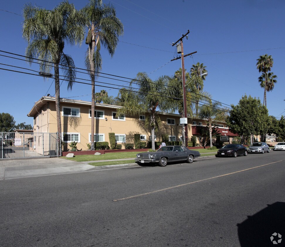 Buena Sands Apartments Buena Park, CA