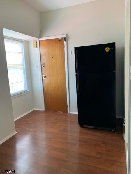 Building Photo - 109 Columbus Pl