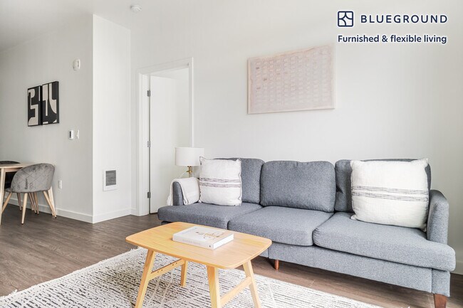 Foto del edificio - 17645 NE 69th Ct