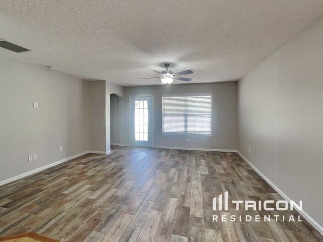 Building Photo - 96043 Starlight Lane Yulee FL