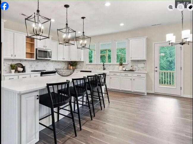 Foto del edificio - 497 Arlie Ln