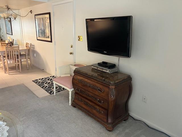 Foto del edificio - 4758 Jasper Dr