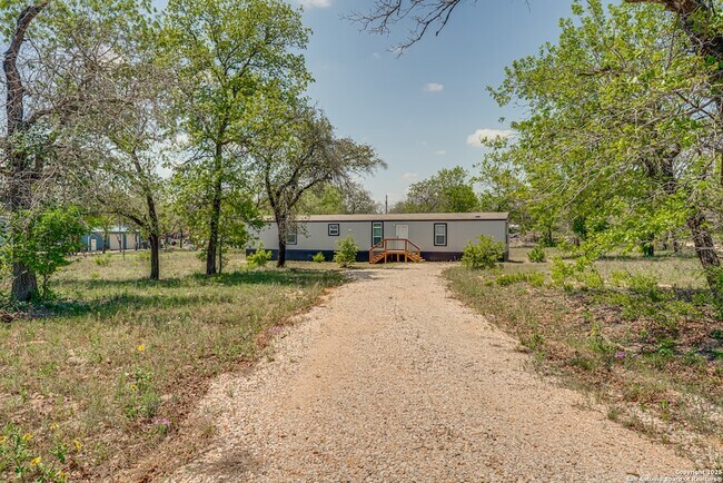 Foto del edificio - 78 Spanish Oak Rd