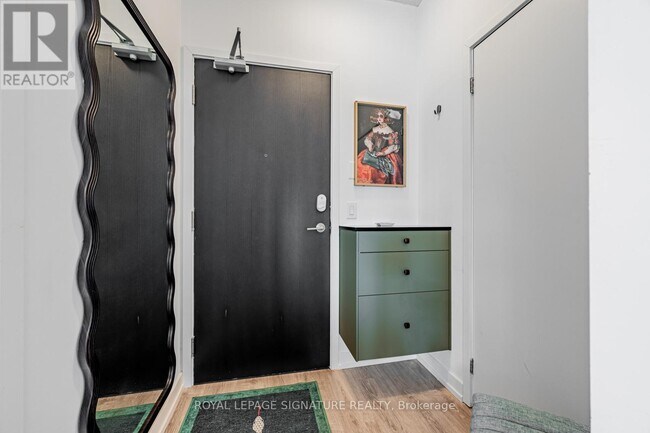 Building Photo - 200 Sackville St