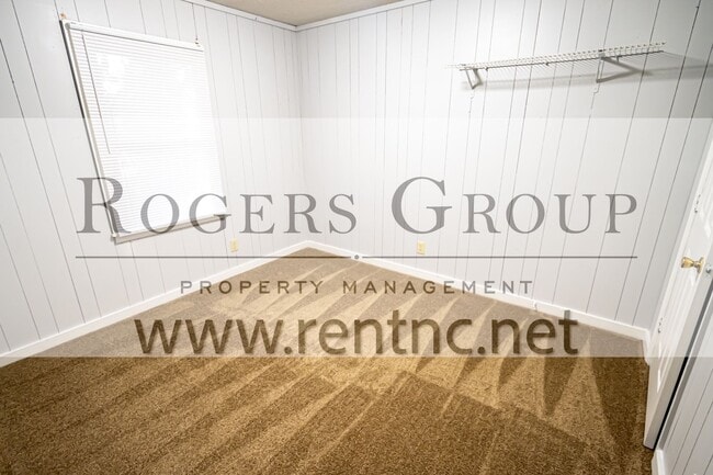 Building Photo - 428-430-430 Ridley St