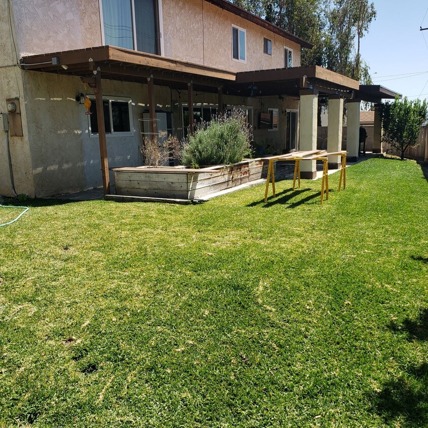 Fantastic La Sierra 4 bedroom Home **((Co... - Fantastic La Sierra 4 bedroom Home  **((Co...