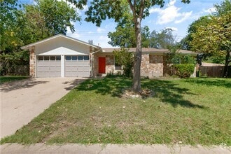 Building Photo - 2308 Stone River Dr