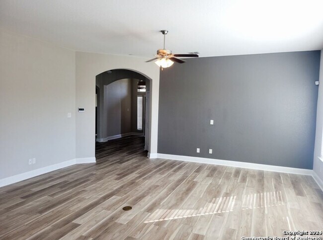 Living Room - 8225 Limerick Fls