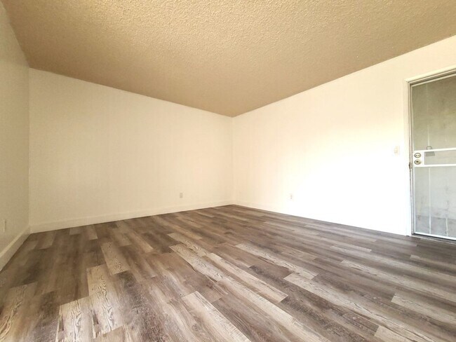 Foto del edificio - Spacious 1 Bedroom Condo in Chula Vista!