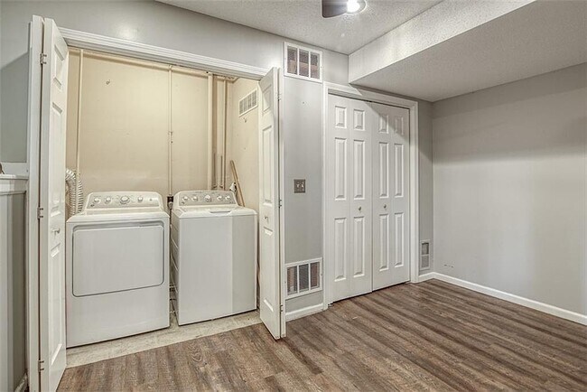 Foto del edificio - 10923 Gillette St