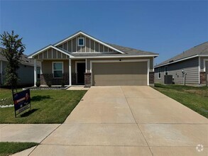 Building Photo - 652 Autumnwood Way