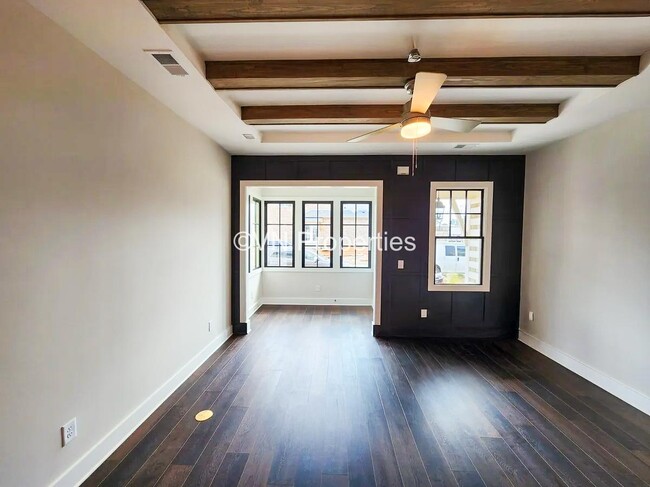 Foto del edificio - 1024 Windsor Dr