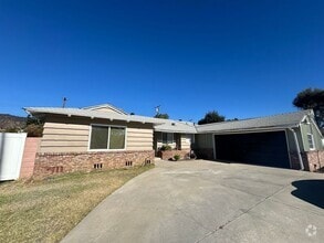 Building Photo - 951 E Foothill Blvd