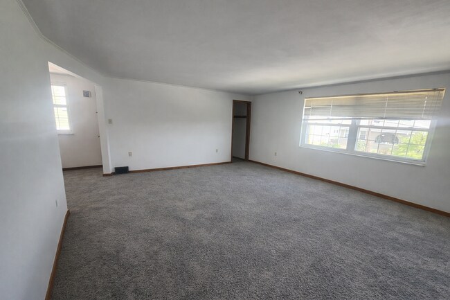 Foto del edificio - 21 Chalftone Avenue