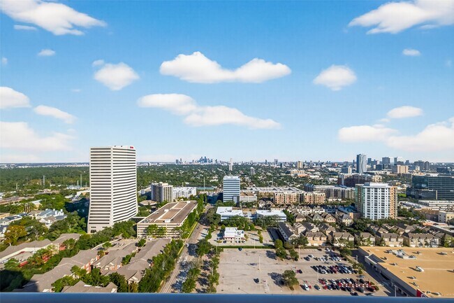 Foto del edificio - 4521 San Felipe St