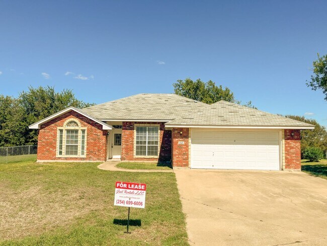 Foto del edificio - Available NOW!!!! Gorgeous 4 bedroom, 2 ba...