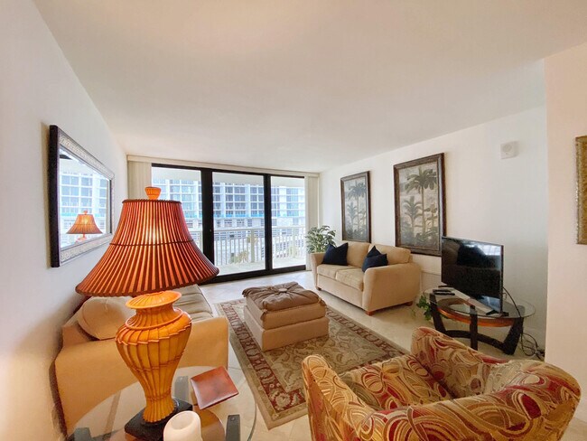 Foto del edificio - 3000 N Ocean Dr