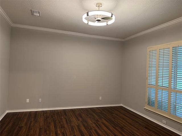 Foto del edificio - 827 Ash Grove Ln