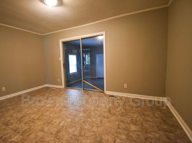 Foto del edificio - 5138 Longbranch Dr