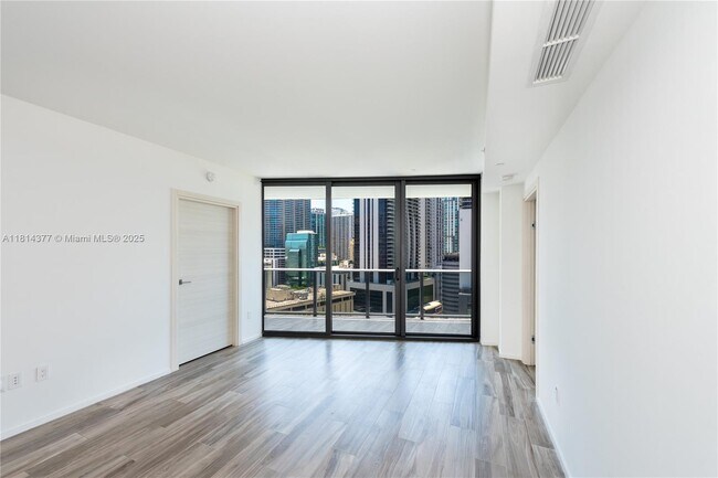 Foto del edificio - 801 S Miami Ave