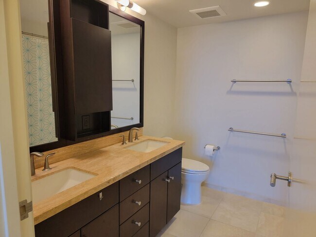 Foto del edificio - High Rise. Ocean Views. Washer. Dryer (RRLLC)