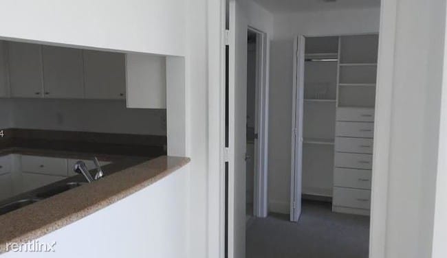Building Photo - 2 br, 2 bath Condo - The Metropolitan Condo